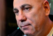 Продюсер Пригожин поделился опытом восстановления здоровья af6cd5c1-33b8-447a-a73c-e9e28e4c4422-67db7e8b