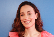 Дайнеко выступила против культа Барби и поддержала народные сказочные образы bc83f1a6-589b-4782-ba3b-4a92e73d8ad1-67d46417