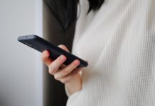 Безопасность и доверие в отношениях Как распознать тревожные сигналы dbc73135-5fa4-4eec-9c95-961fa44a0958-67e6471e