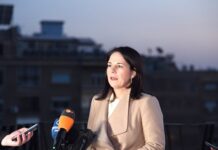 Визит министра Бербок в Сирию вызвал резонанс в немецком парламенте e72aca41-0d98-458d-a498-5352eb4aa098-67cc4cec