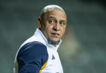 Легенда футбола Роберто Карлос временно обосновался на базе родного "Реала" ef4aa8b6-629b-4bba-bc4b-3c8a38f44a1b-67d0bb9b