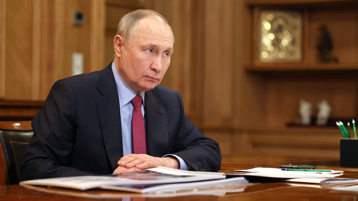 Путин пошутил, что встречается с собой каждый день
