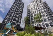 Масштабная программа обновления жилого фонда Москвы помогла тысячам семей улучшить качество жизни 2a076c8a-7c77-4a90-b580-f9b466e6db4b-67fa78b1