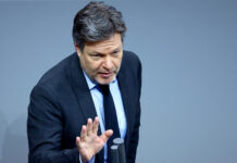 Европейский союз защищает экономические интересы в торговых отношениях с США 4ae62814-c38f-4a8a-96d6-fba39c06a6f4-67f34500