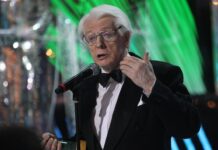 Легендарный артист Олег Стриженов идет на поправку 602743df-7412-4b34-82c9-49508fe5b3ce-67f91f2c