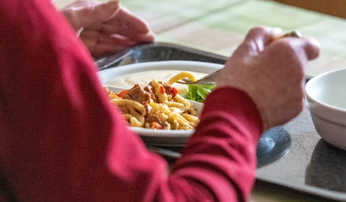 Врач назвал повышенный аппетит возможным симптомом нескольких заболеваний