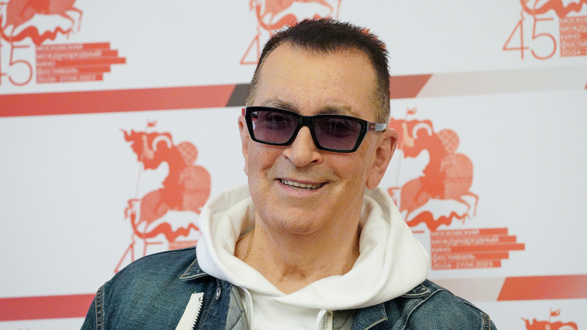 Певец Александр Буйнов сбил пенсионерку в Подмосковье 27 февраля 2025 года: куда уехал после аварии