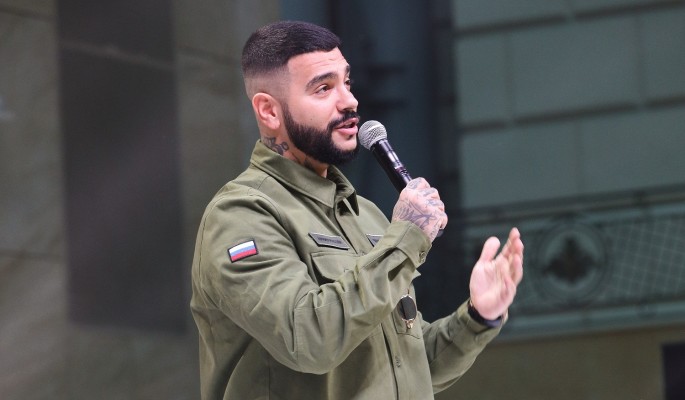 Дошло до угроз: что не поделили мать и бывшая жена Тимати