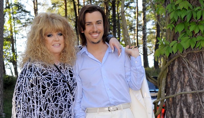 Отъезд Пугачевой назвали завершением эпози либерализма в России