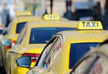 Конфликт в салоне авто: языковой спор взорвал соцсети c327ca12-a8d2-47fe-b44f-78e4a348b1f7-680b95d5