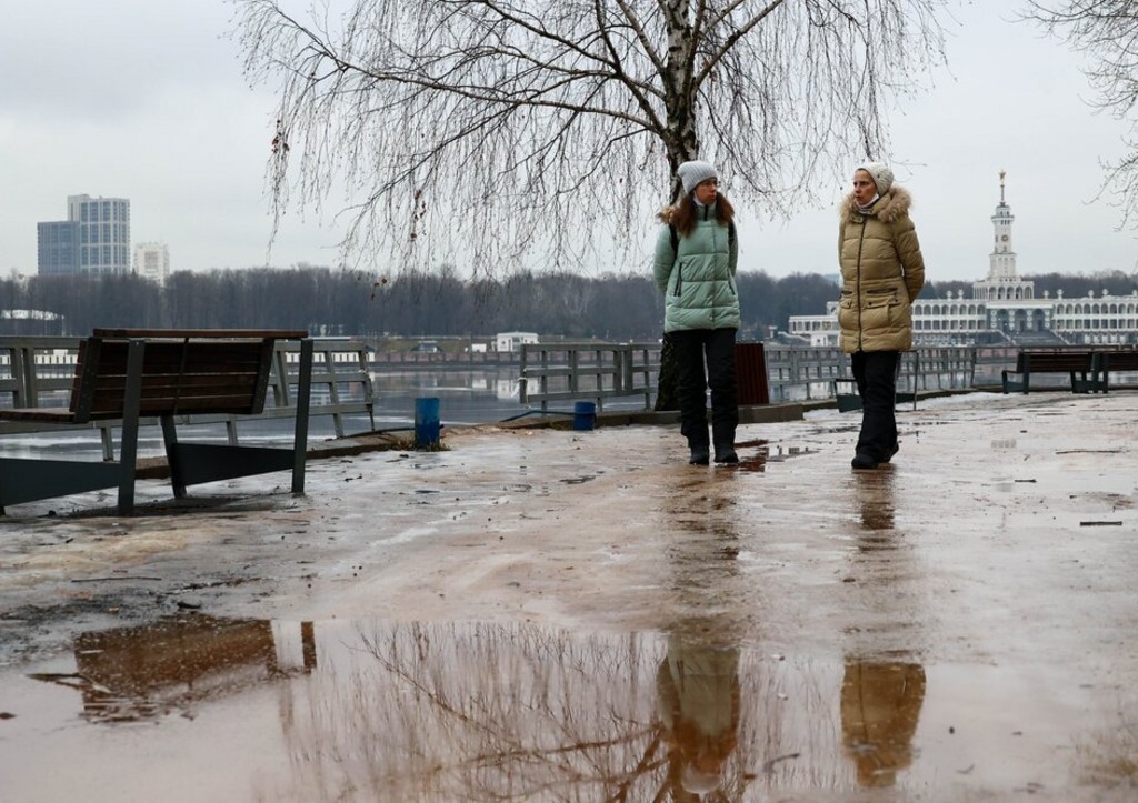 Синоптик раскрыл причину аномально теплой зимы в России