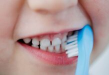 Как сохранить здоровую улыбку ребенка с ранних лет efe6e962-eef2-4b2c-aa3e-af29fa4b3381-68081db6