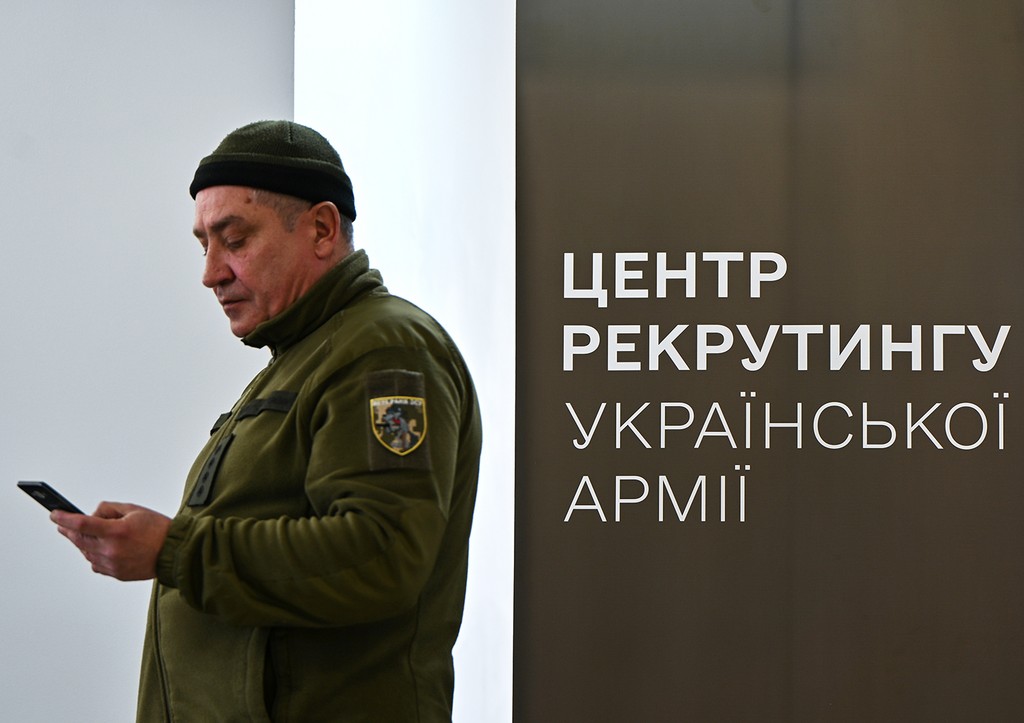 «Или он, или вы»: в Раде предупредили украинцев о последнем шансе
