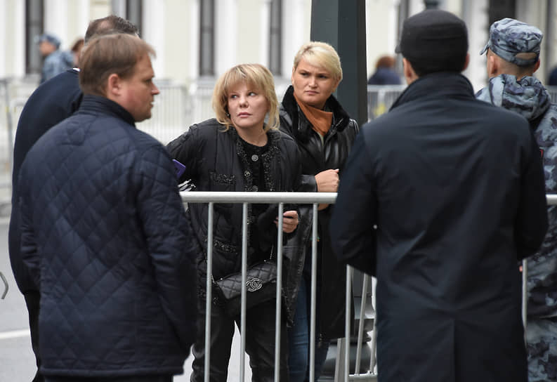 Худрук «Ленкома» поделился новостями о возвращении актрисы-0