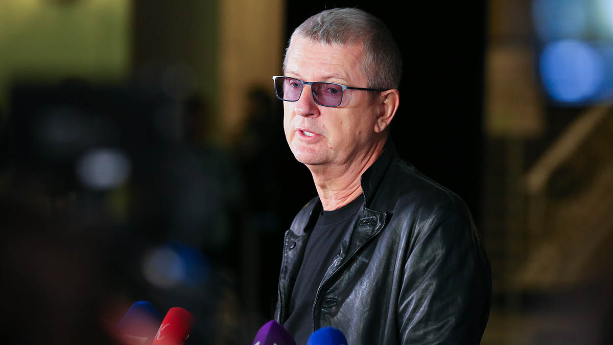 Продюсер Аксюта впервые прокомментировал накрутку голосов дочери Алсу на «Голосе»