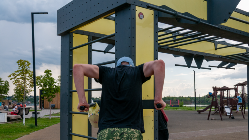 Россияне увеличили траты на спорт, образование и медицину в январе