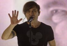 В Москве произошел поджог квартиры лидера «Би-2» v moskve proizoshel podzhog kvartiry lidera bi2-urbandigest-ru-174053834200-0