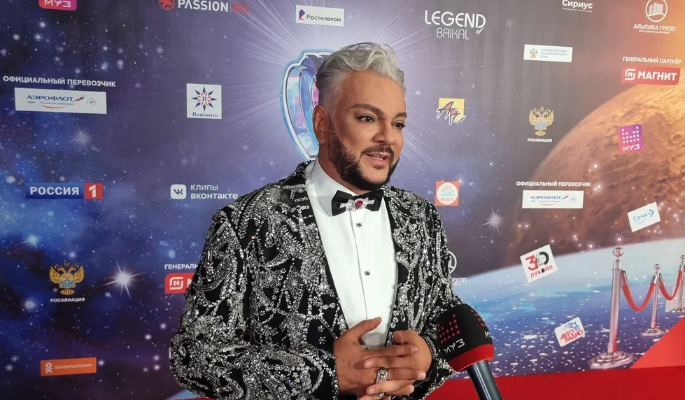 Выступление на шоу "Маска" вызвало у Киркорова сильные эмоции: Приятно вспомнить молодость