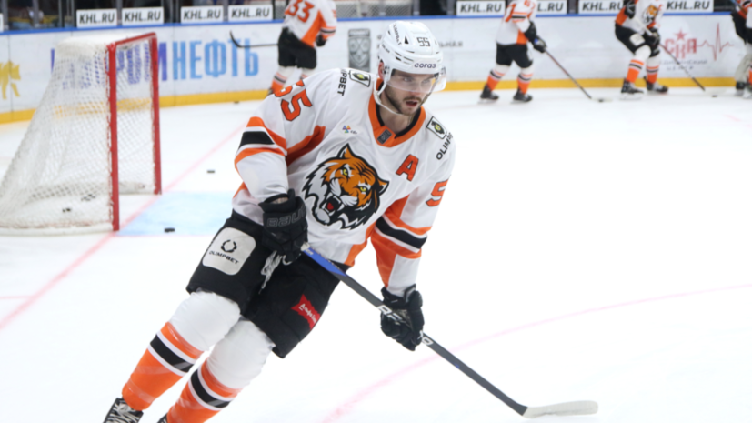 Американский хоккеист «Амура» Гальченюк получил российский паспорт