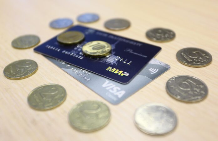 Денежное довольствие супругам пропавших в СВО когда обрываются выплаты по закону России-0