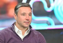 Илья Ковальчук поддерживает матчи НХЛ и КХЛ при участии Трампа и Путина ilya kovalchuk podderzhivaet matchi nhl i khl pri uchastii trampa i putina-urbandigest-ru-174257011900-0