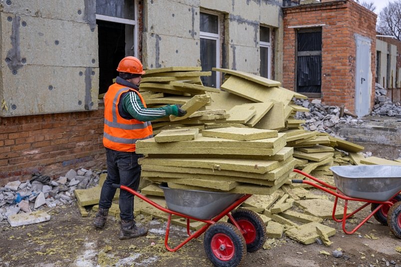 Во Владивостоке возобновлен капитальный ремонт детского сада Администрация Владивостока