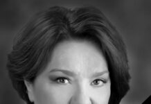 Лариса Голубкина обрела вечный покой на Троекуровском кладбище рядом с Евгенией Добровольской larisa golubkina obrela vechnyj pokoj na troekurovskom kladbishhe ryadom s evgeniej dobrovolskoj-urbandigest-ru-174283642200-0