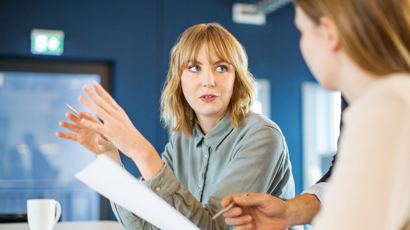 Бизнес-психолог Дажун дала советы по коммуникации с зумерами на работе