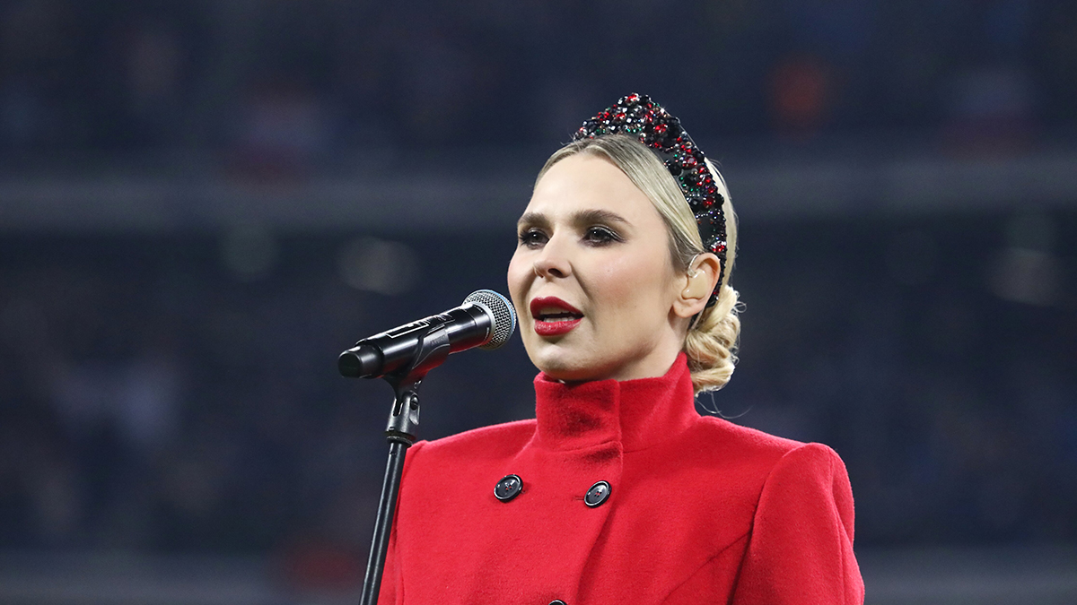 «Проревела всю ночь»: Пелагея рассказала о травле из-за съемок в «Голосе»