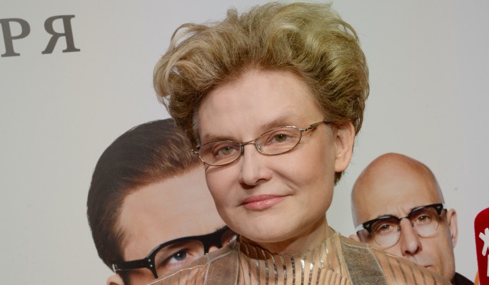 Малышева дала советы по первой помощи при ожоге борщевиком