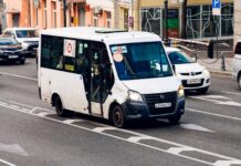 Полиция Владивостока расследует инцидент с несовершеннолетней в маршрутке Приморья policziya vladivostoka rassleduet inczident s nesovershennoletnej v marshrutke primorya-urbandigest-ru-174291101800-0