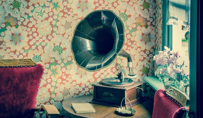 В каком фильме звучит эта песня? Тест для любителей советского кино