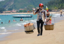 Российские туристы открывают Вьетнам с Аэрофлот и Azur Air в Хошимин и Нячанг rossijskie turisty otkryvayut vetnam s aeroflot i v hoshimin i nyachang-urbandigest-ru-174242640800-0