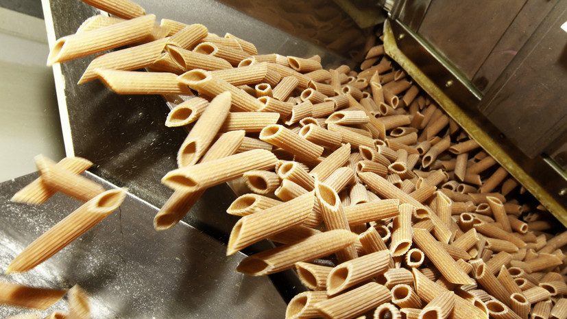 В России увеличили объёмы выпуска круп и макарон в 2025 году