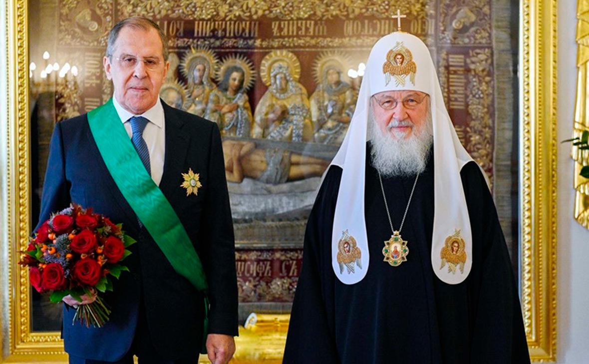Сергей Лавров (слева) и Патриарх Кирилл (пресс-служба Патриарха Московского и всея Руси)