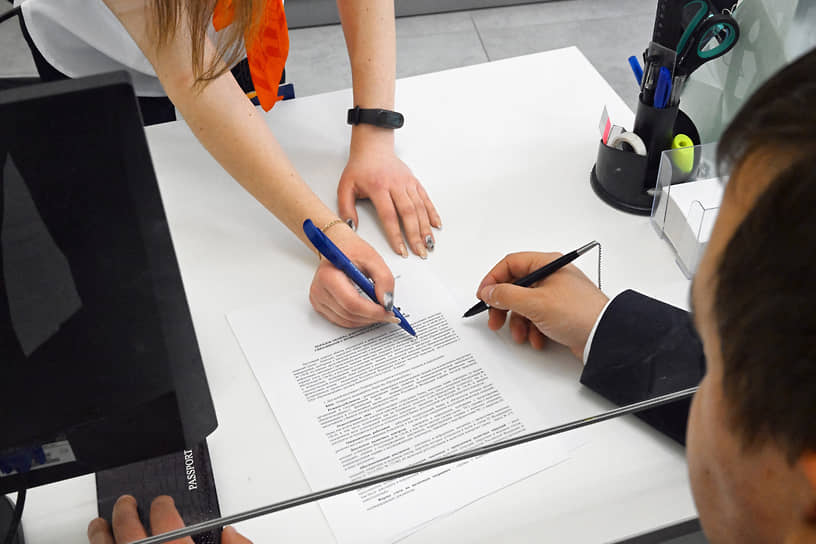 Стабильность рубля и новые стратегии вкладов от российских банков-0