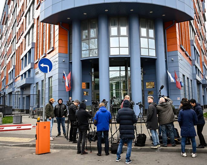                   Суд встал на сторону соблюдения правовых норм              -0