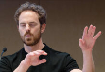 Танцтеатр Пины Бауш в Вуппертале открывает новые горизонты tanczteatr piny baush v vuppertale otkryvaet novye gorizonty-urbandigest-ru-174258062900-0