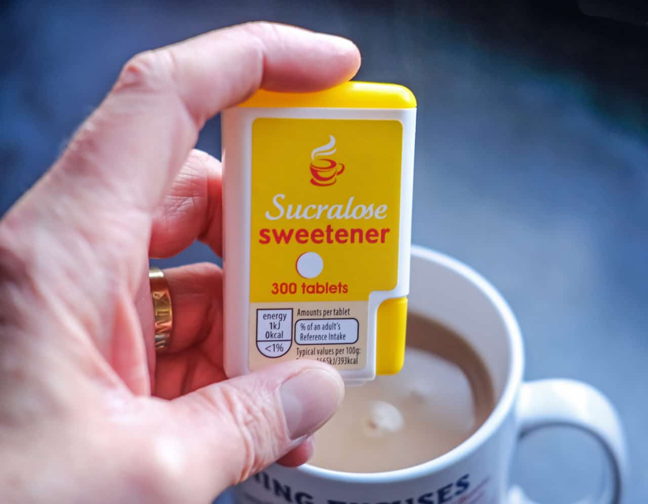 Томография раскрыла влияние сукралозы на мозг и пищевое поведение-0