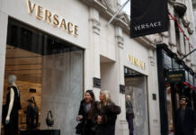 Prada укрепляет позиции на рынке люкса ukreplyaet poziczii na rynke lyuksa-urbandigest-ru-174103064700-0