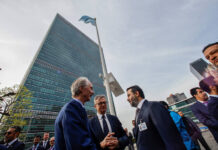 Асад аш-Шайбани представил новый флаг Сирии и обсудил сотрудничество с МВФ asad ashshajbani predstavil novyj flag sirii i obsudil sotrudnichestvo s mvf-urbandigest-ru-174559639000-0