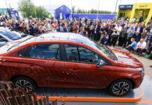 АвтоВАЗ запускает Lada Iskra и бренд SKM - инновации на дорогах России Петербургский международный эконо