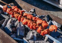 ЦСР определил регионы ДФО с самыми выгодными ценами на шашлык, лидеры — Бурятия и Забайкалье czsr opredelil regiony dfo s samymi vygodnymi czenami na shashlyk lidery buryatiya i zabajkale-urbandigest-ru-174595936900-0