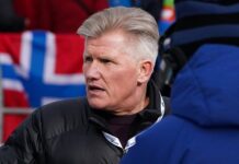 Дмитрий Васильев прокомментировал ситуацию с Артемием Панариным в Нью-Йорк Рейнджерс dmitrij vasilev prokommentiroval situacziyu s artemiem panarinym v nyujork rejndzhers-urbandigest-ru-174500956500-0