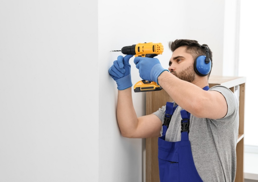 Доверил ремонт спецам — буди в себе прораба: советы по борьбе с халтурой