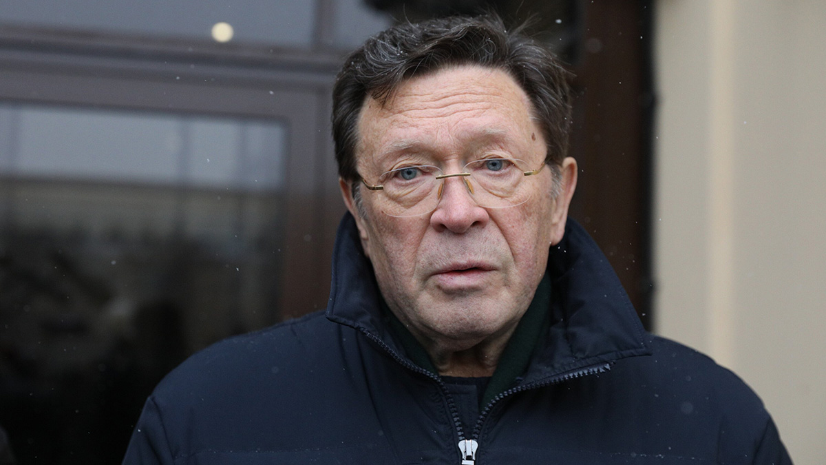 Shot: Маньяк Гоша-маг объявил войну надзирателям в колонии ради статуса блатного