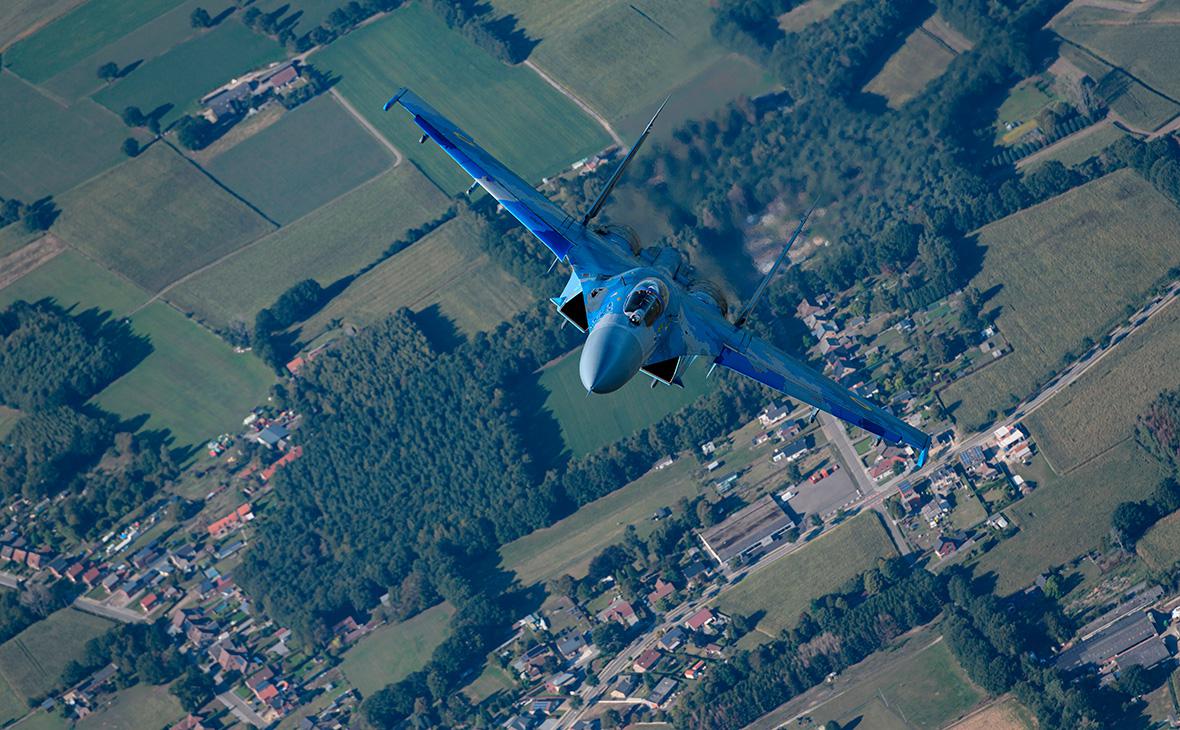 Истребитель Су-27 (MyPlanePics / Shutterstock)