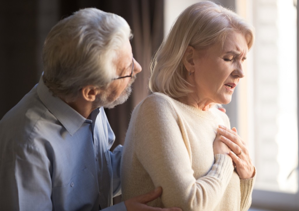 Врач рассказал, как отличить межреберную невралгию от патологии сердца