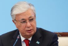 Касым-Жомарт Токаев и Сергей Лавров договорились о визите президента Казахстана в Россию kasymzhomart tokaev i sergej lavrov dogovorilis o vizite prezidenta kazahstana v rossiyu-urbandigest-ru-174427736900-0