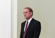 medvedchuk schitaet chto proekt zelenskij stalkivaetsya s trudnostyami ot trampa i ssha-urbandigest-ru-174479321900-0